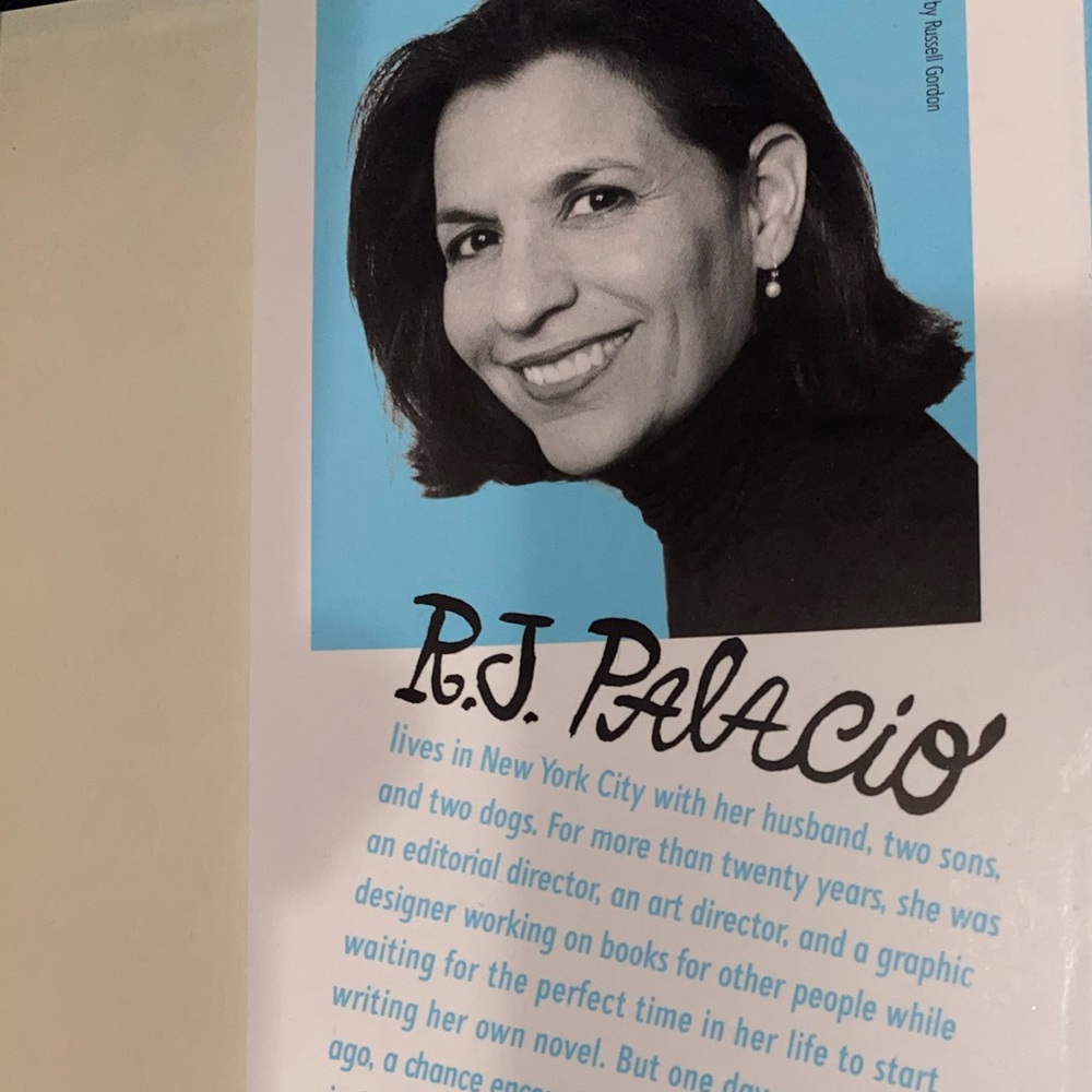 Wonder by R.J. Palacio Book - Picture 5 of 6